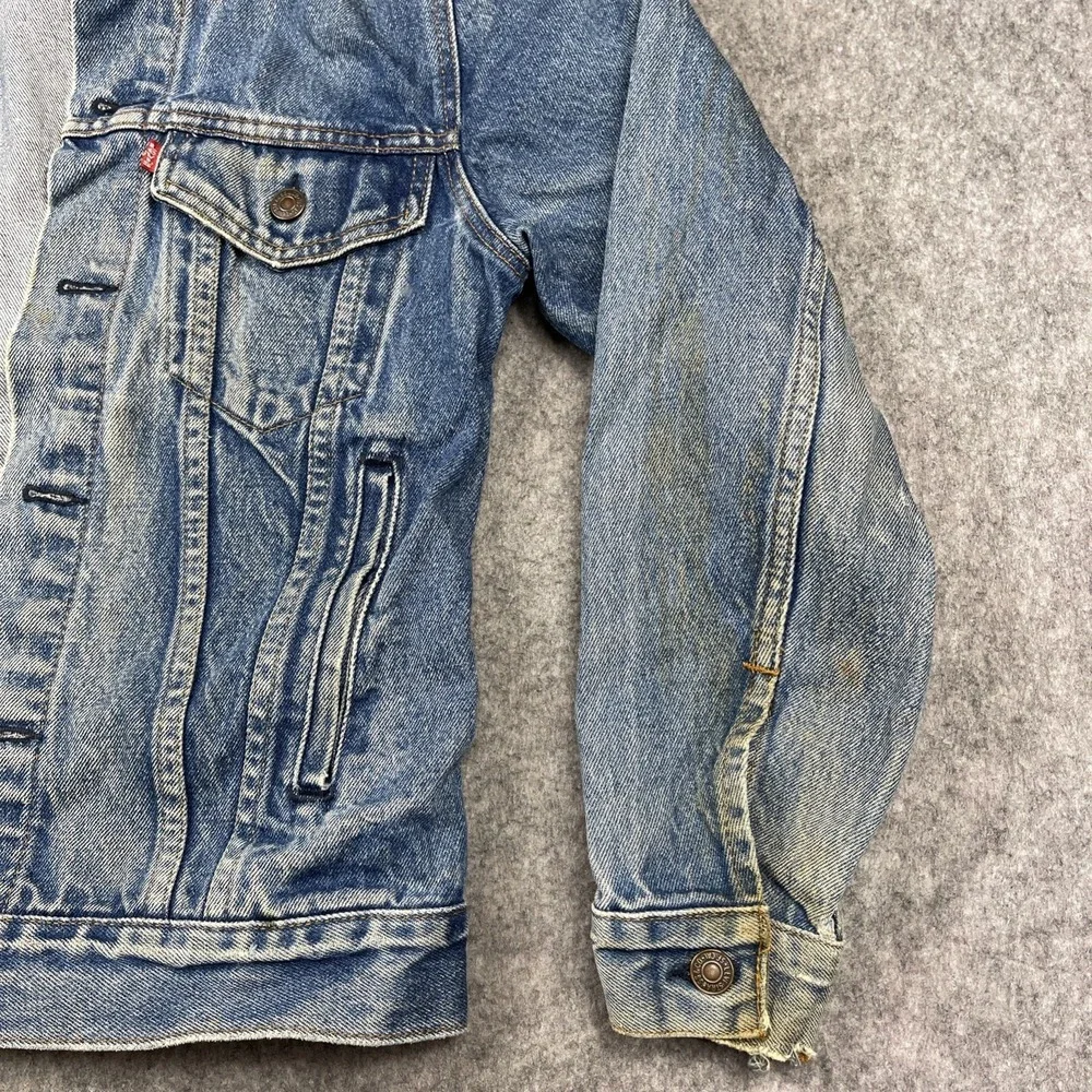 Vintage‎ Levis Denim Jacket 38 80s Trucker Type III Red Batwing Distressed USA